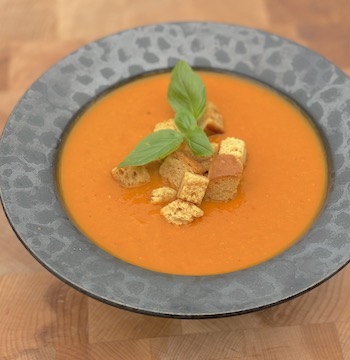 Roasted Tomato-Basil and Garlic Soup